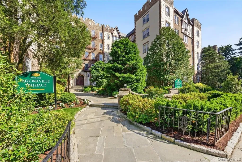 1468 Midland Avenue Bronxville NY 10708