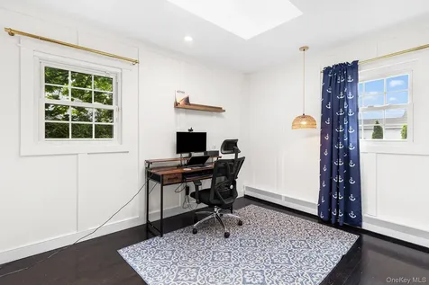 47 Clinton Place Massapequa NY 11758