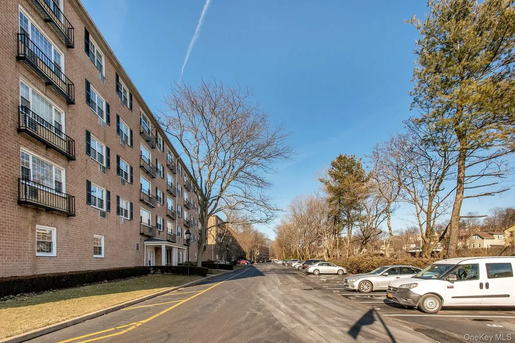 1 Consulate Drive Tuckahoe NY 10707