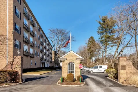 1 Consulate Drive Tuckahoe NY 10707