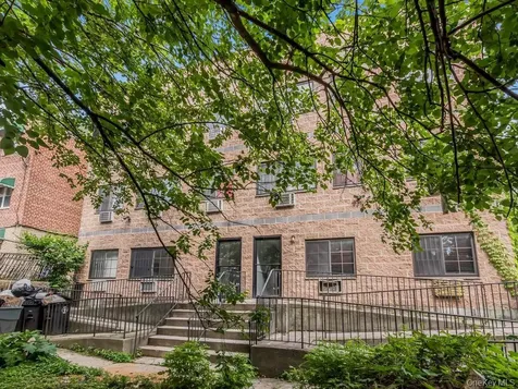 3545-3547 Carlisle Place Bronx NY 10467
