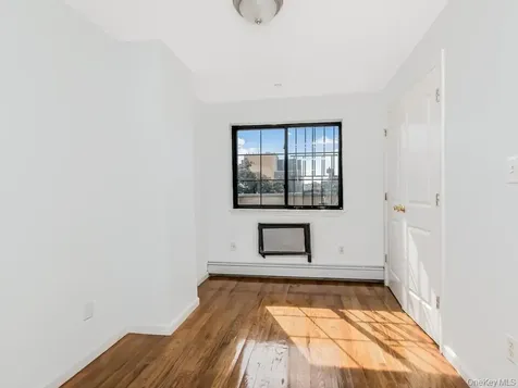 3545-3547 Carlisle Place Bronx NY 10467