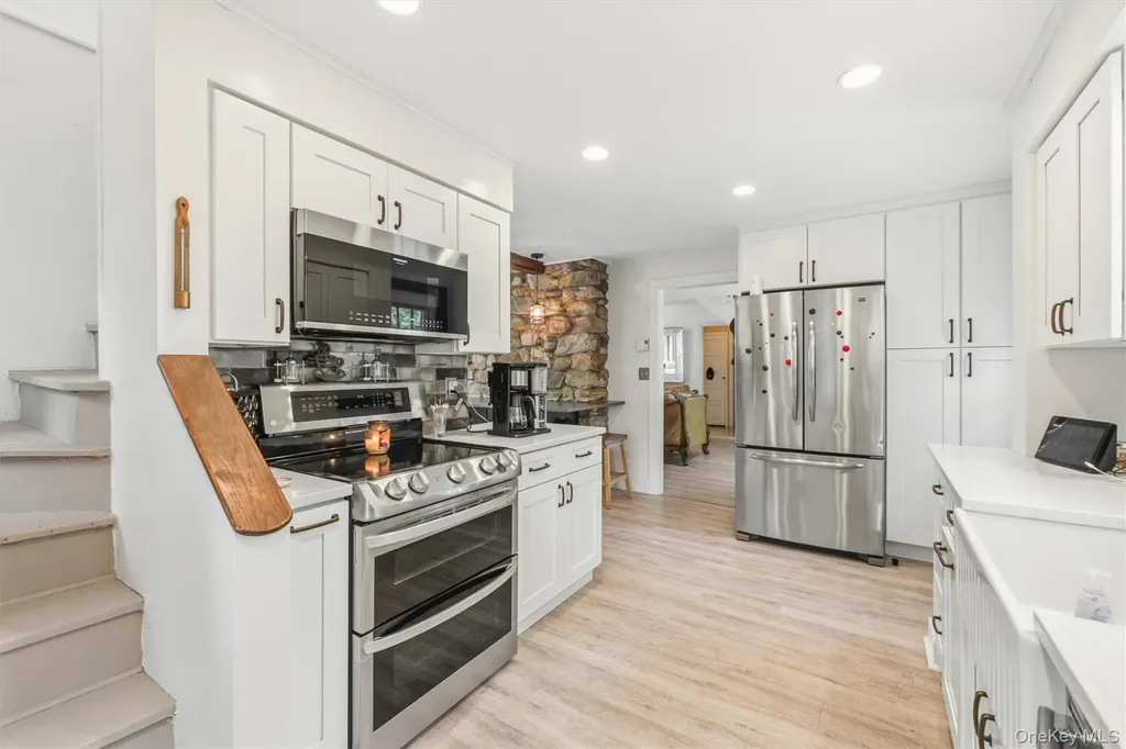 24 Tamarack Road Mahopac NY 10541