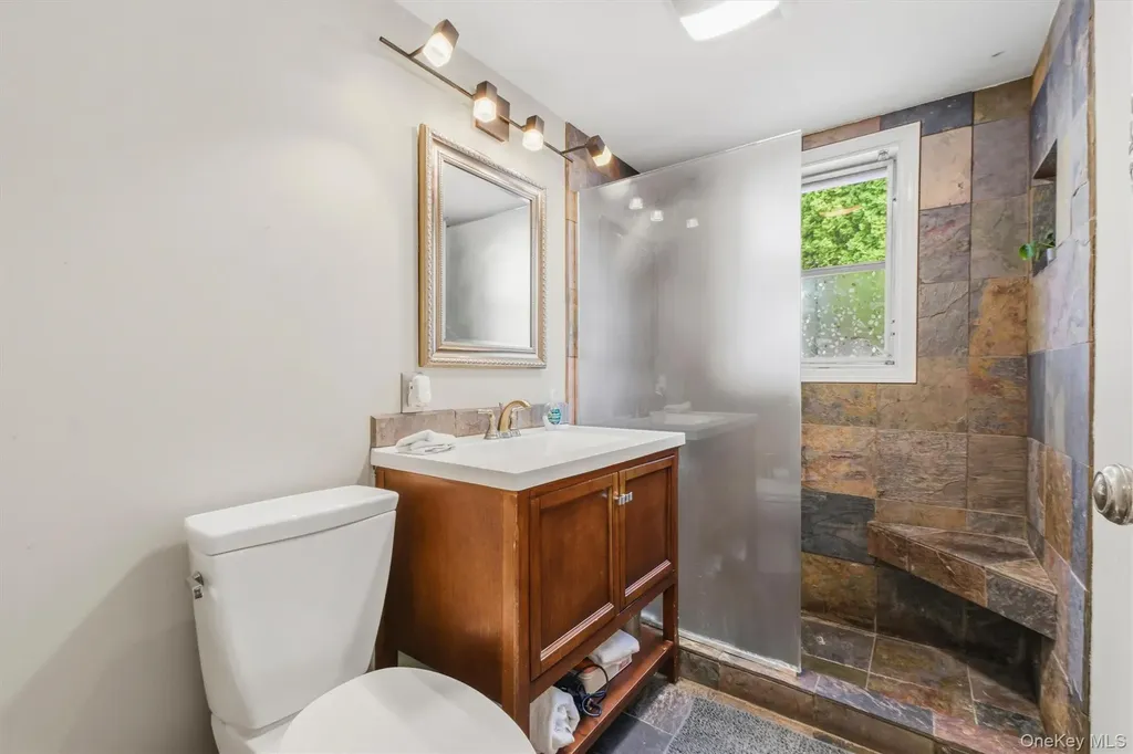 24 Tamarack Road Mahopac NY 10541