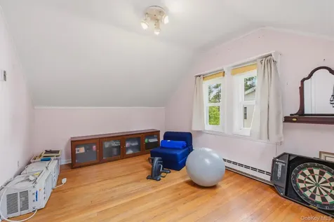 24 Tamarack Road Mahopac NY 10541