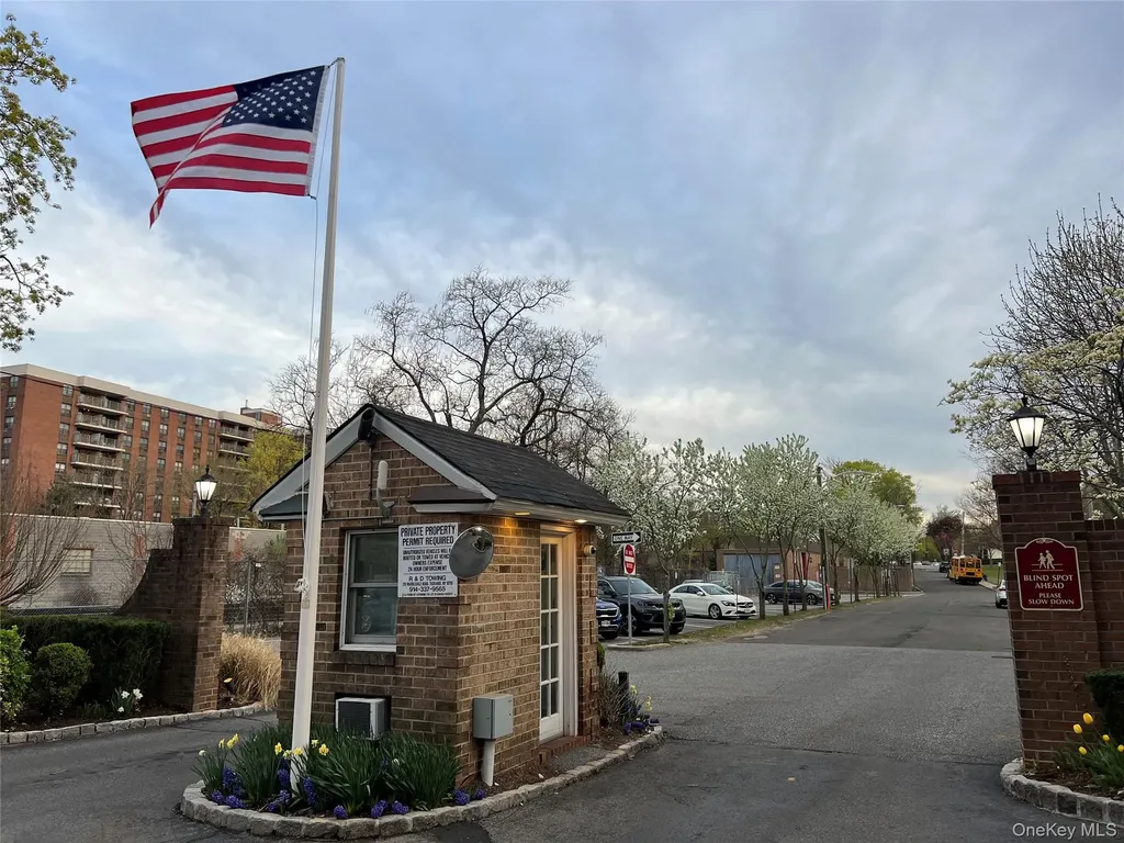 2 Consulate Drive Tuckahoe NY 10707