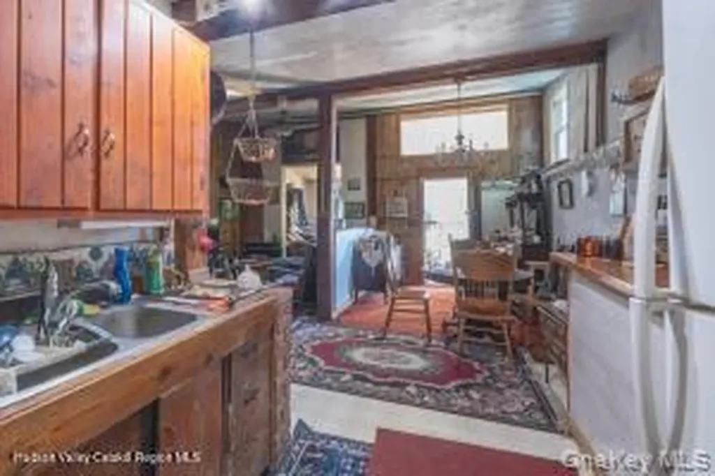 884 Camby Road Millbrook NY 12545