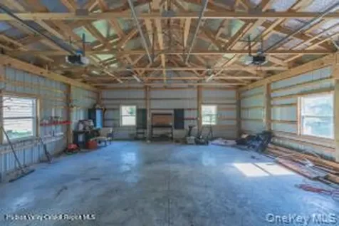 884 Camby Road Millbrook NY 12545