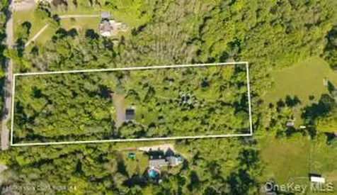 884 Camby Road Millbrook NY 12545