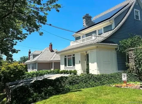 39 Marshall Yonkers NY 10705