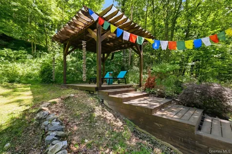 62 Old Sylvan Lake Hopewell Junction NY 12533