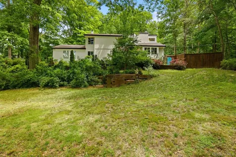 62 Old Sylvan Lake Hopewell Junction NY 12533