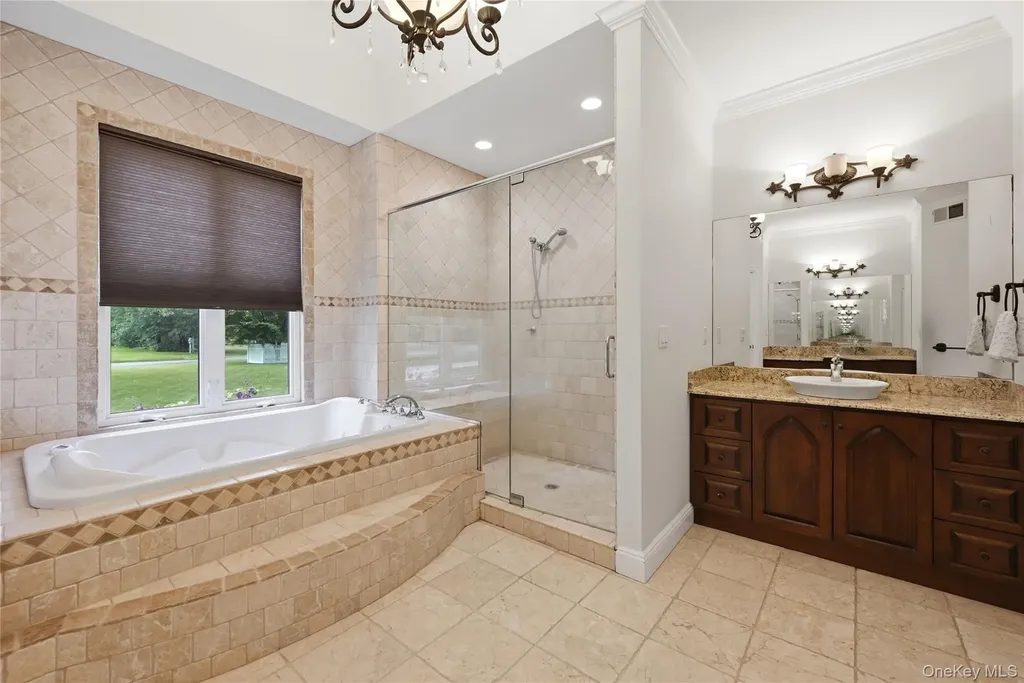 58 South Path Calverton NY 11933