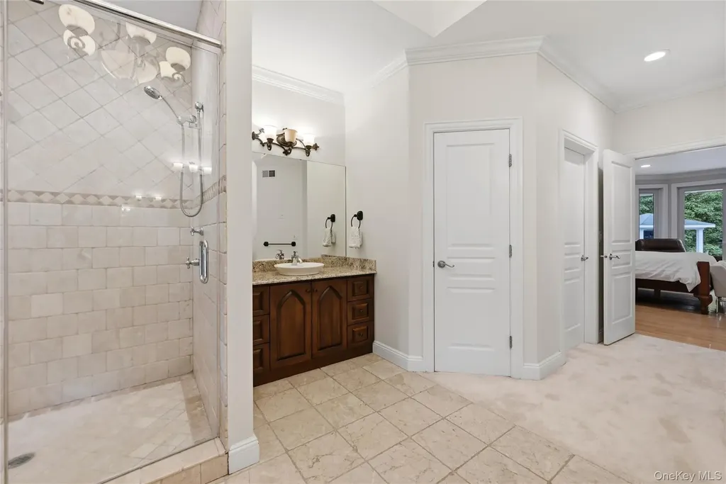 58 South Path Calverton NY 11933