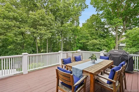 10 Old Katonah Drive Katonah NY 10536