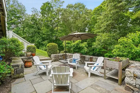 10 Old Katonah Drive Katonah NY 10536