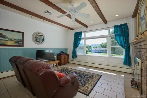 17 Derick Drive Fishkill NY 12524