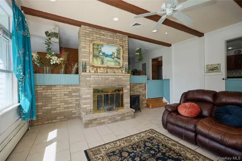 17 Derick Drive Fishkill NY 12524