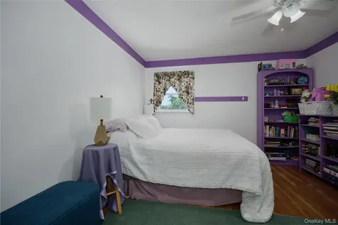 17 Derick Drive Fishkill NY 12524