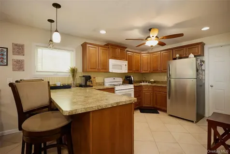 17 Derick Drive Fishkill NY 12524