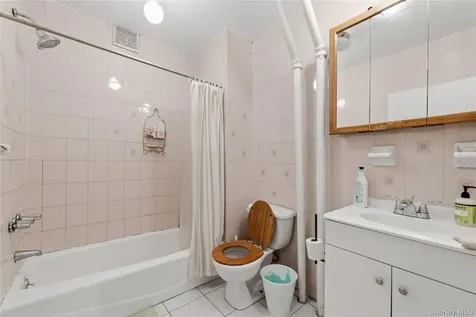977 Lorimer Street Brooklyn NY 11222