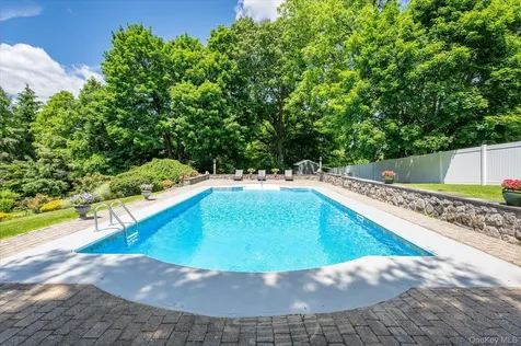 12 Sun Hill Road Katonah NY 10536