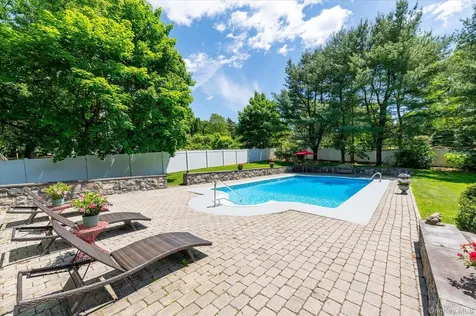 12 Sun Hill Road Katonah NY 10536