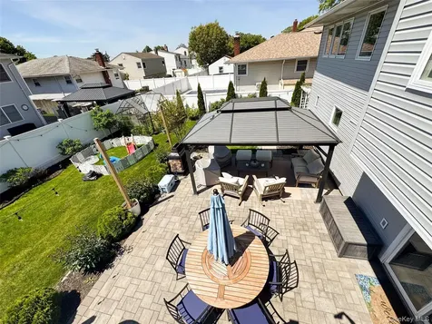 3618 Ladonia Street Seaford NY 11783