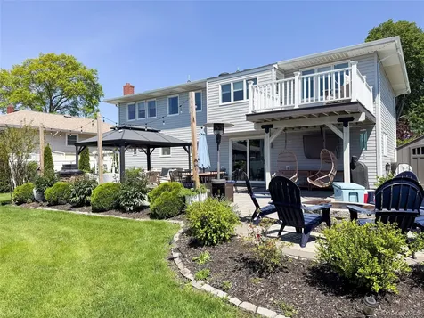 3618 Ladonia Street Seaford NY 11783