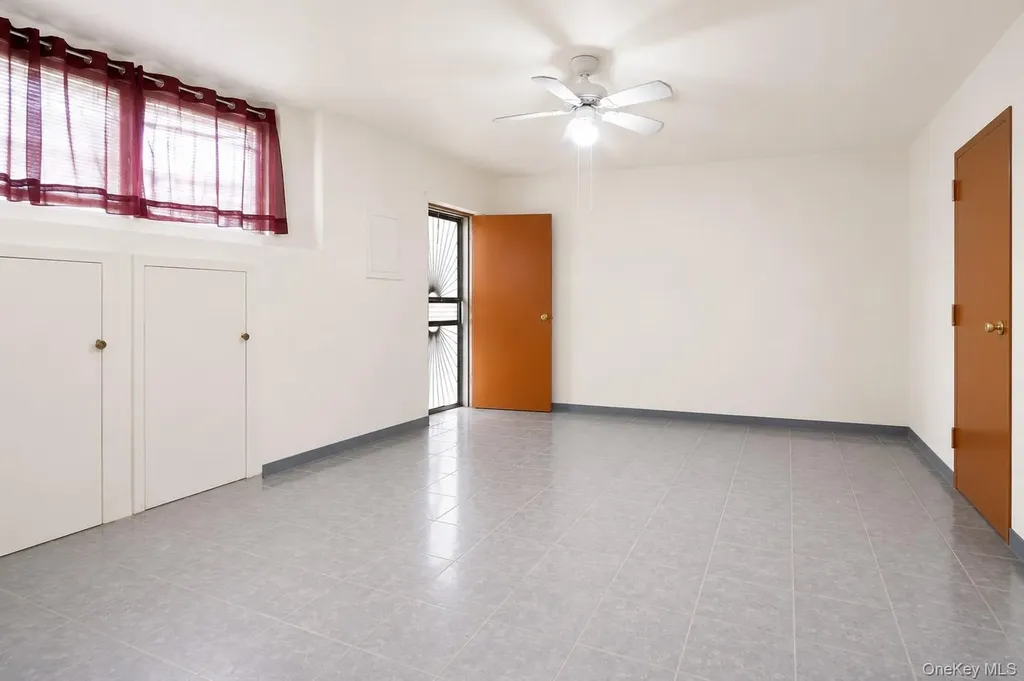 1471 Gates Avenue Brooklyn NY 11237