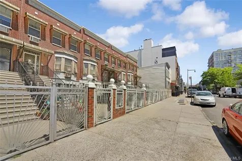 1471 Gates Avenue Brooklyn NY 11237