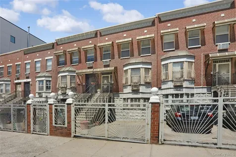 1471 Gates Avenue Brooklyn NY 11237