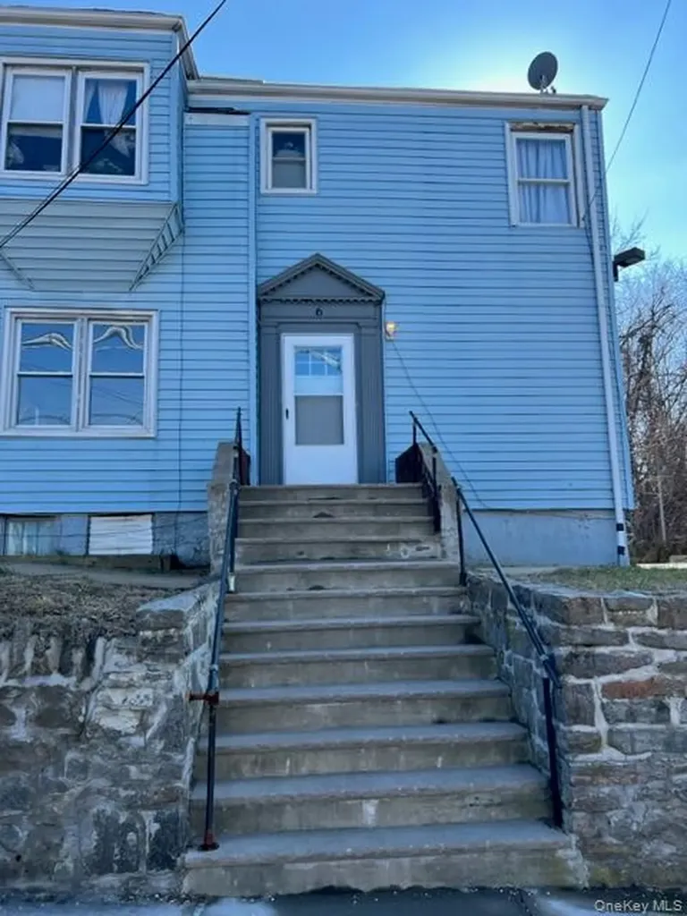 6 Lockwood Avenue Yonkers NY 10701