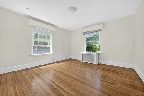 59 Fairview Avenue Tarrytown NY 10591
