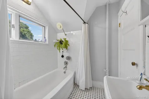 59 Fairview Avenue Tarrytown NY 10591
