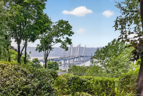 59 Fairview Avenue Tarrytown NY 10591