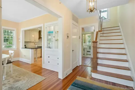 11 Sarven Court Tarrytown NY 10591