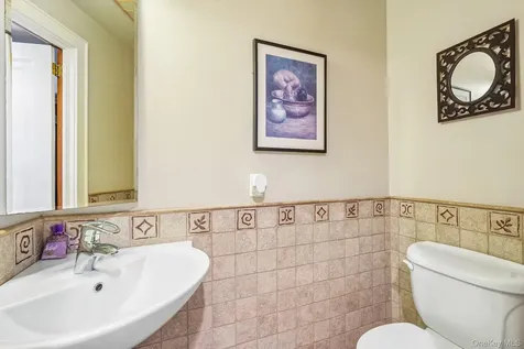 281 Piermont Avenue Nyack NY 10960
