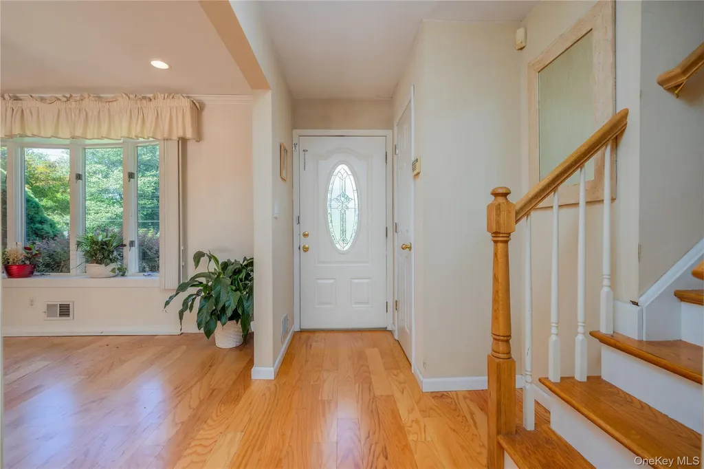 6 Beech Street Nanuet NY 10954