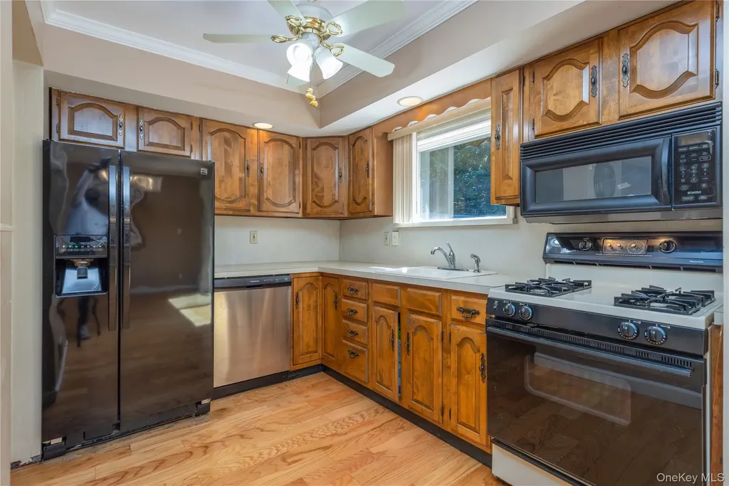 6 Beech Street Nanuet NY 10954