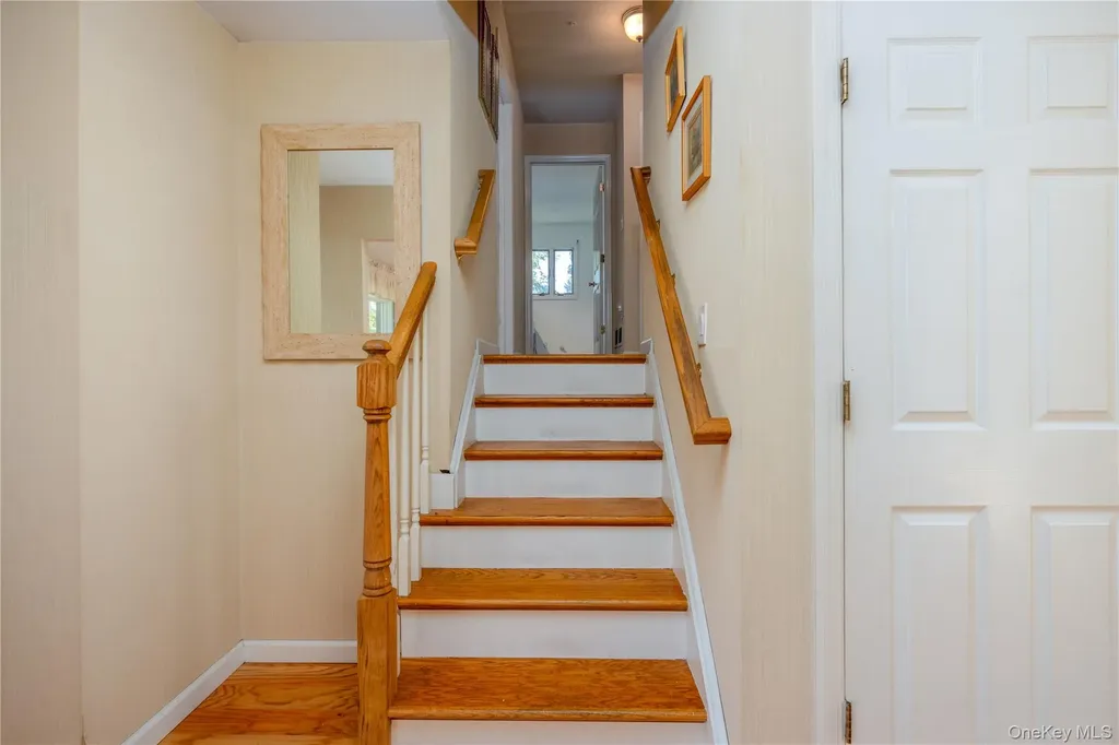 6 Beech Street Nanuet NY 10954