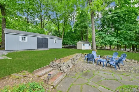 3 Hemion Way Airmont NY 10901