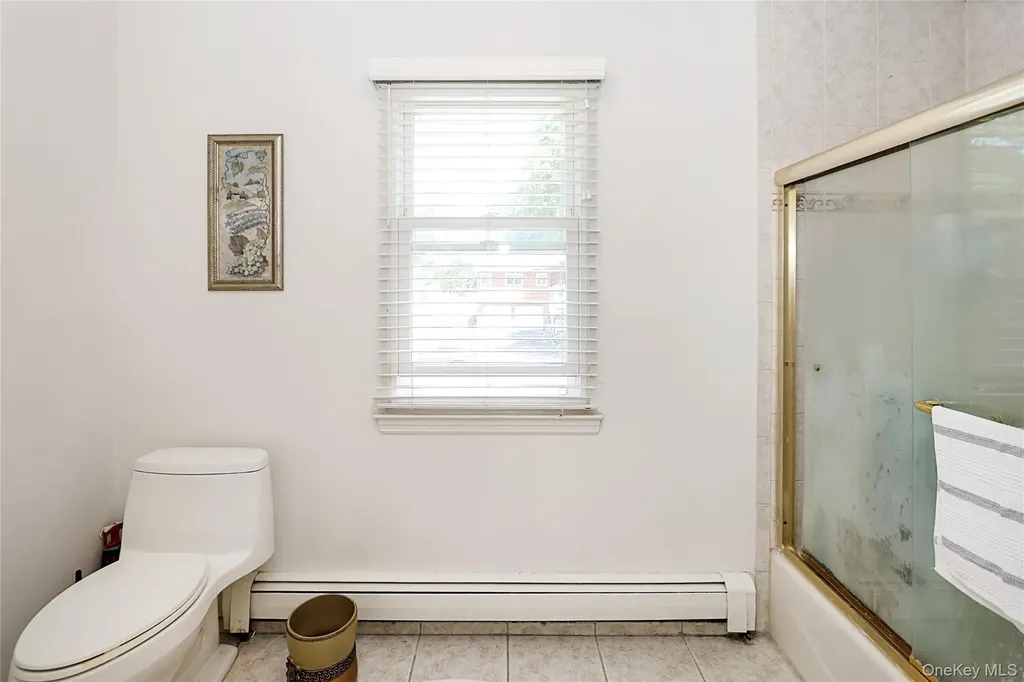 4 Quincy Lane Smithtown NY 11787