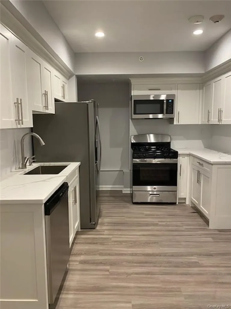165/167 E Main Street Mount Kisco NY 10549