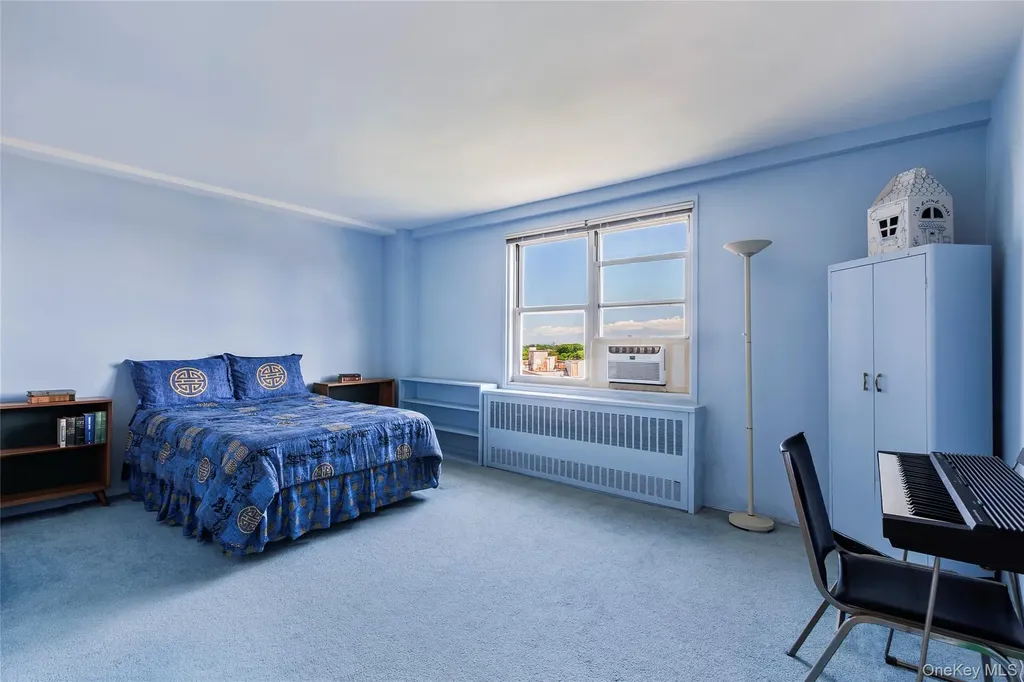 3935 Blackstone Avenue Bronx NY 10471