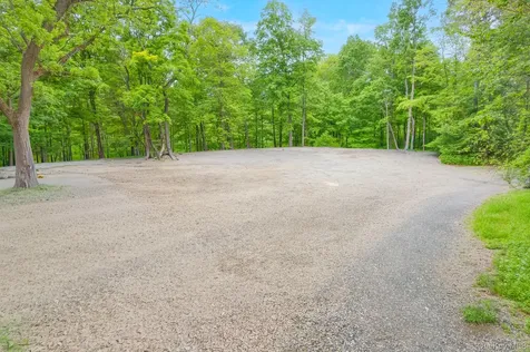 4-8 Donlo Drive Fishkill NY 12524