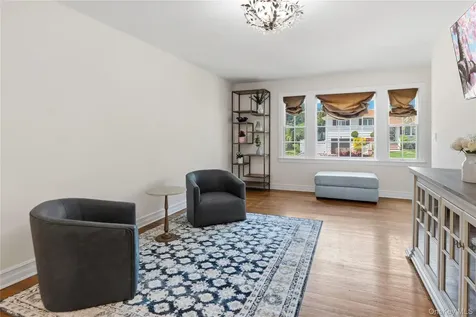 47 Syosset Circle Syosset NY 11791