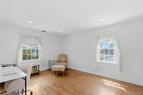 47 Syosset Circle Syosset NY 11791