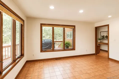 5 Buroak Drive Hopewell Junction NY 12533