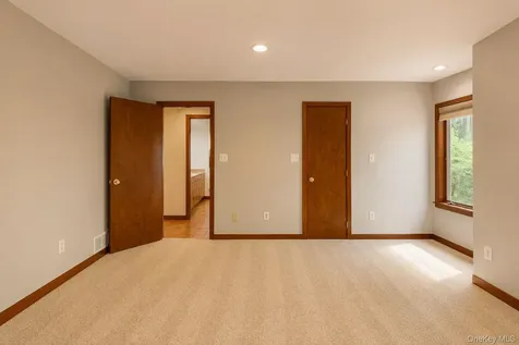 5 Buroak Drive Hopewell Junction NY 12533